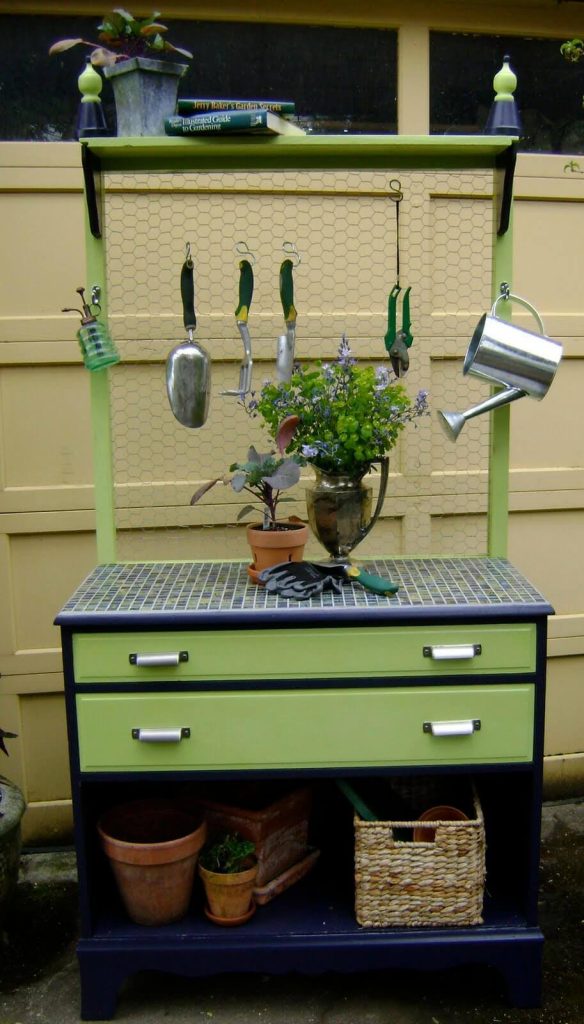 25+ DIY Potting Bench Plans & Ideas To Beautify Your Garden (2024)