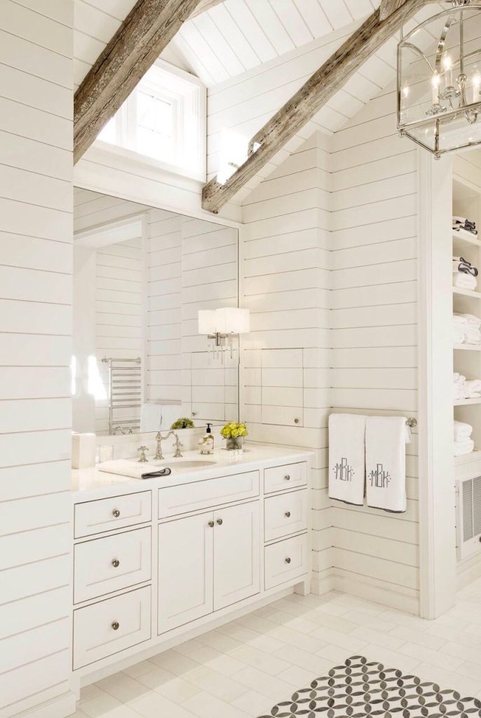 51+ Stunning Farmhouse Bathroom Design & Decor Ideas