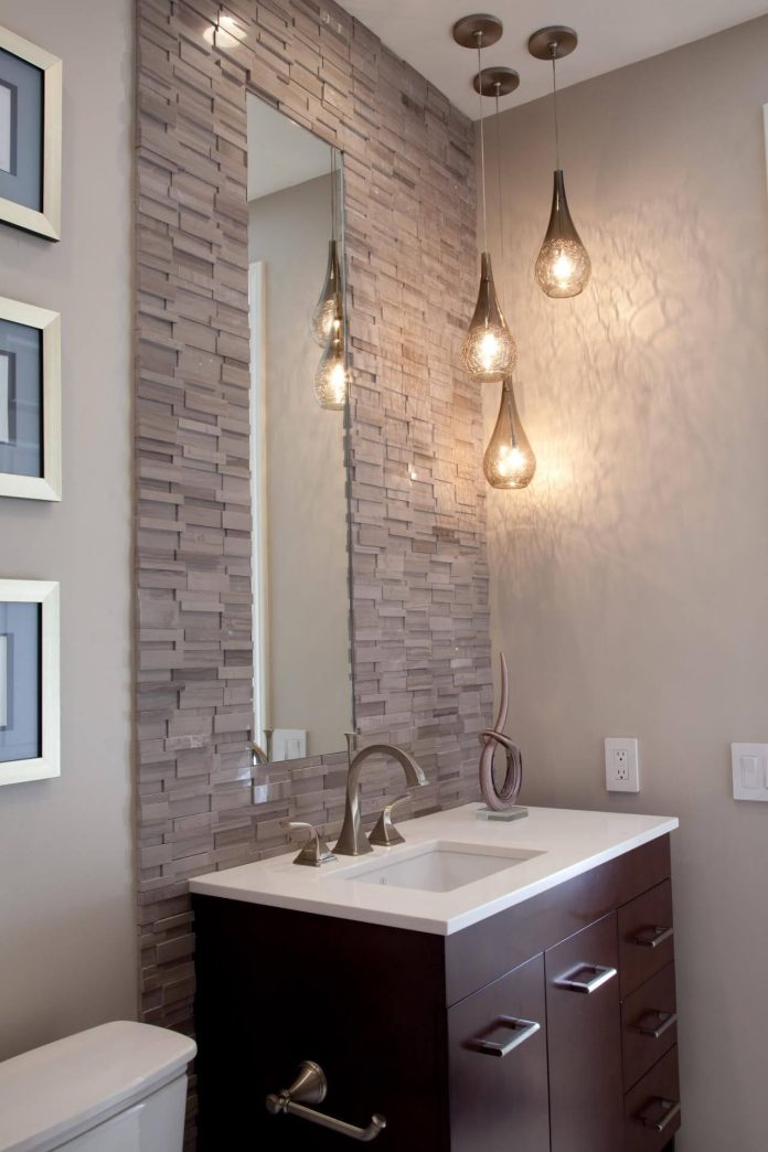 25+ Simple and Cheap Decorating Ideas for Small Bathrooms