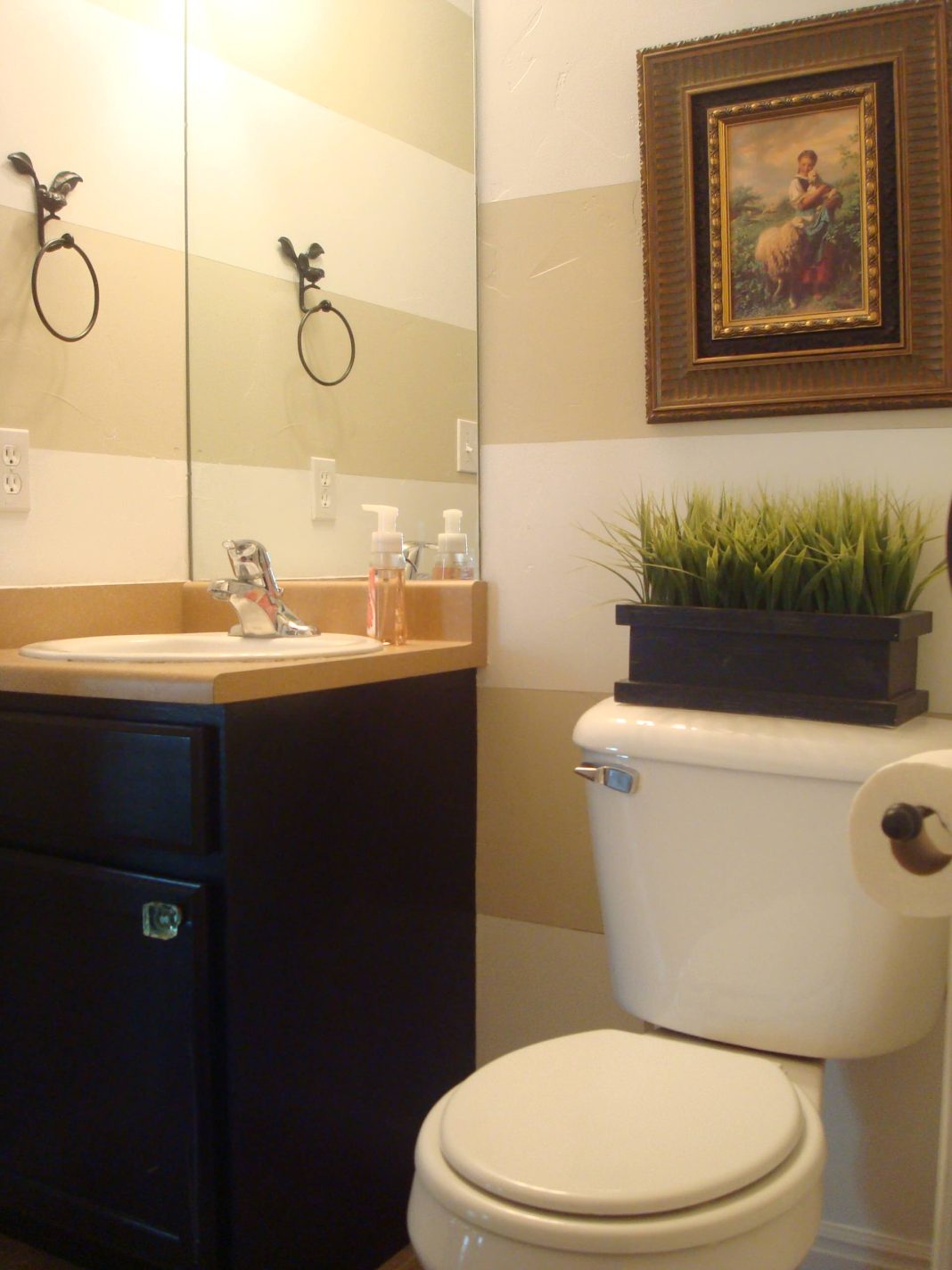22+ Best Guest Bathroom Ideas & Designs For 2024