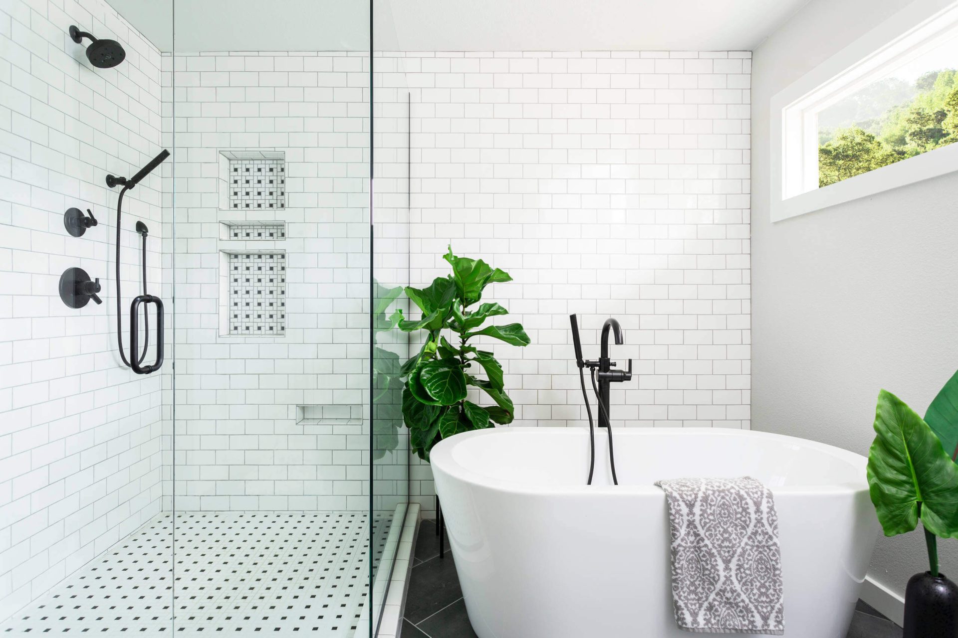 20+ Best Transitional Bathroom Ideas & Designs For 2024