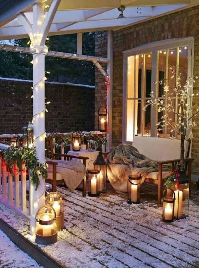 55+ Charming Christmas Porch Decoration Ideas for a Festive 2024