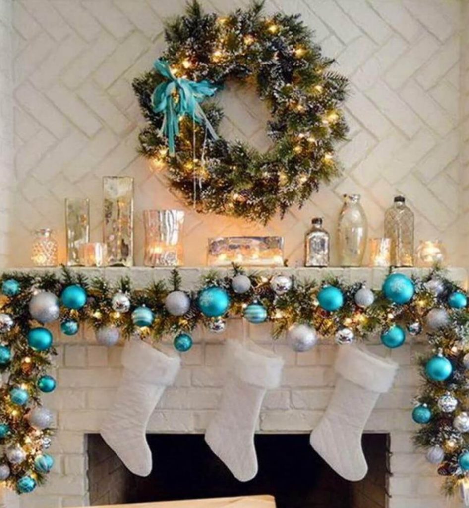 22+ Elegant Christmas Garland Decorating Ideas & Designs For 2024
