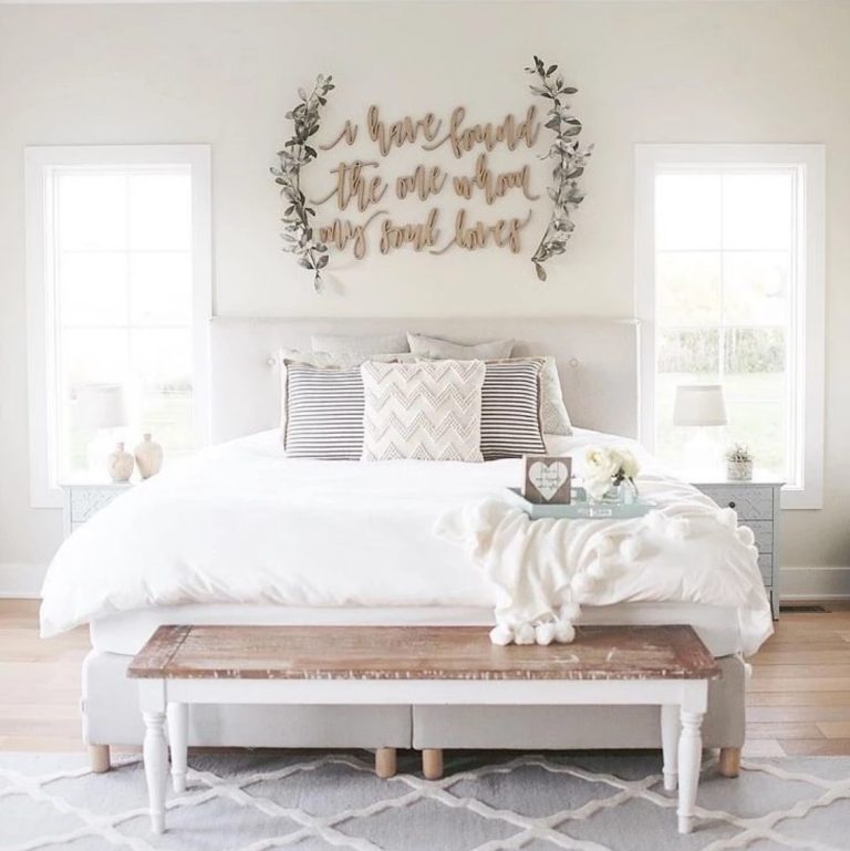 21+ Best Farmhouse Guest Bedroom Decor Ideas & Designs In 2024