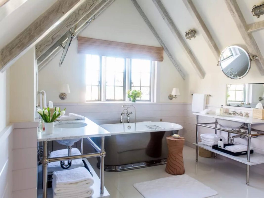 55+ Stunning Attic Bathroom Decor Ideas and Designs for 2024
