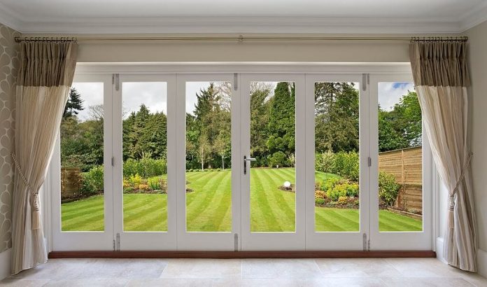 23+ Unique Outdoor Patio Door Decorating Ideas & Designs For 2024