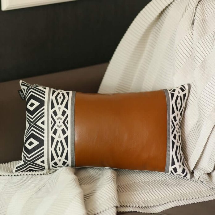 What Color Throw Pillows Go Best With a Brown Couch? [25 Stylish Ideas]