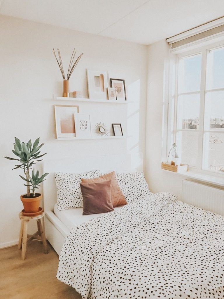 24+ Best Aesthetic Bedroom Ideas and Designs To Inspire You (2024)