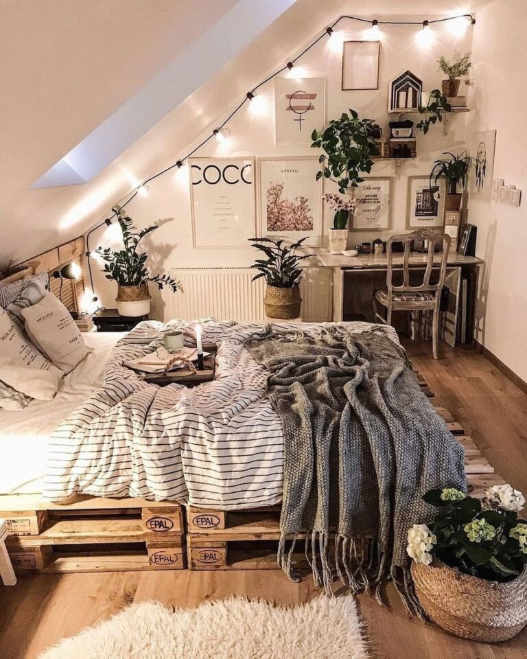 24+ Best Aesthetic Bedroom Ideas and Designs To Inspire You (2024)