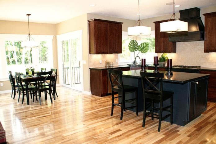What Color Wood Floor With Dark Cabinets? (25 Ideas) - FarmFoodFamily