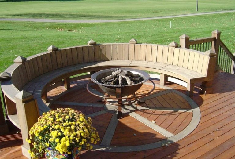 30+ Creative DIY Deck Fire Pit Ideas and Designs (With Pictures)