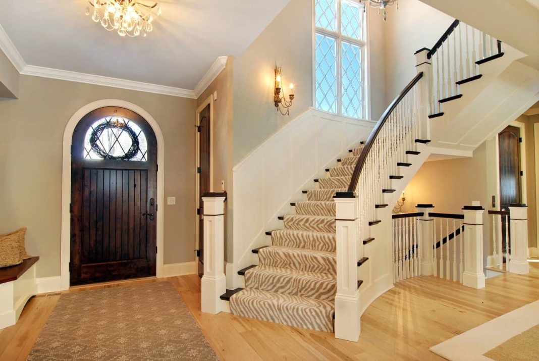 15+ Best Stair Runner Ideas and Designs (With Photos) Buying Guide
