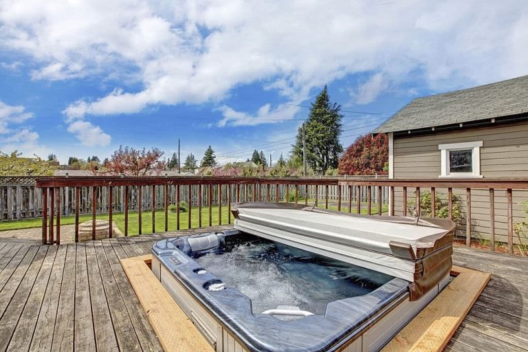 How to Choose the Right Hot Tub Dimensions for Your Needs