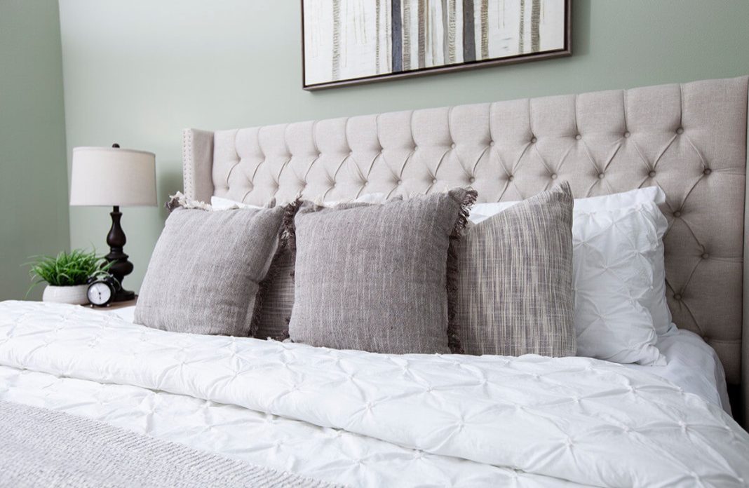 25 Best Colors to Pair with Mint Green How To Decorate With Mint Green