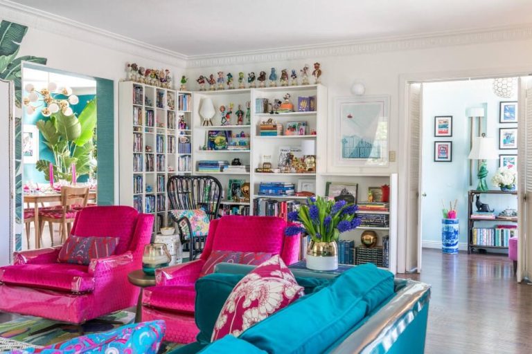 20 Colors That Go Well With Teal In Your Home Decor (2024)