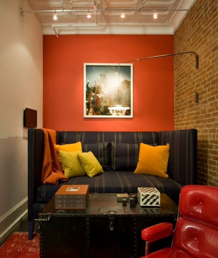 What Colors Look Best With Burnt Orange for a Room? (15 Ideas)