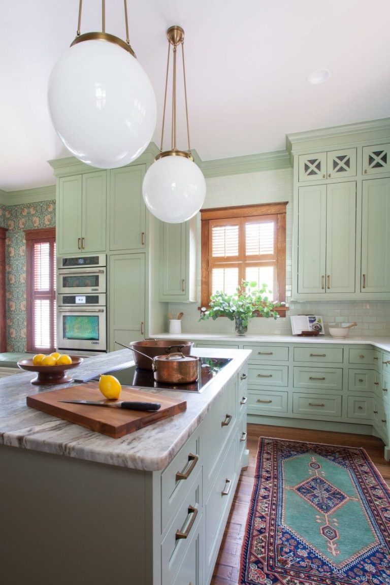 25 Best Colors to Pair with Mint Green How To Decorate With Mint Green