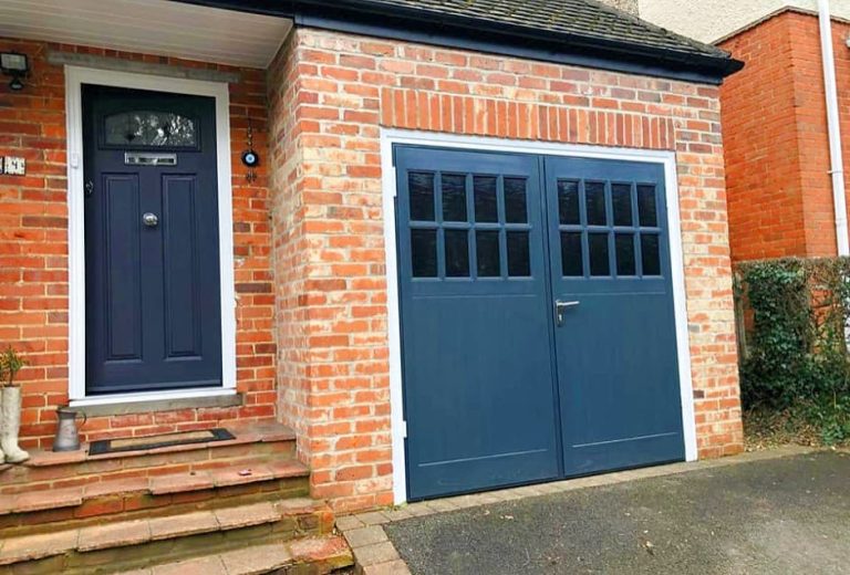 What Color Garage Door Goes with a Red Brick House? (11 Ideas)
