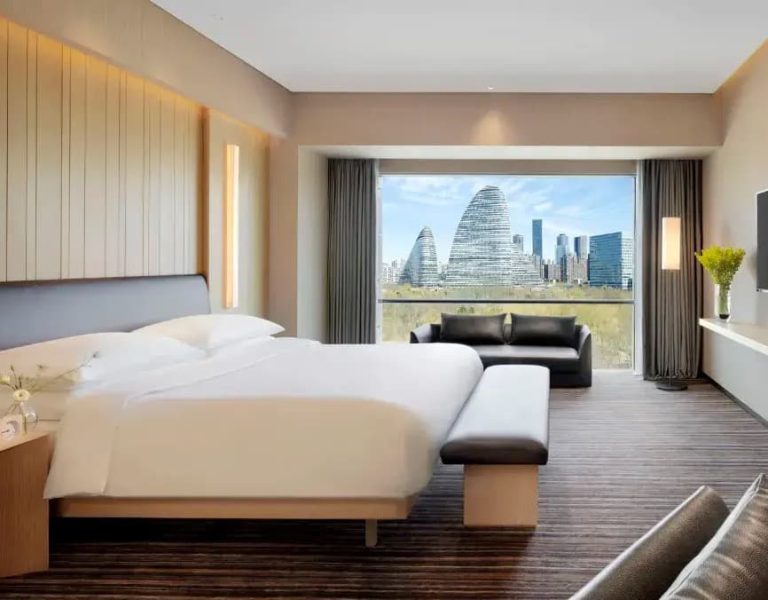 What Mattress Does Hyatt Grand Bed Use? Here's The Secret