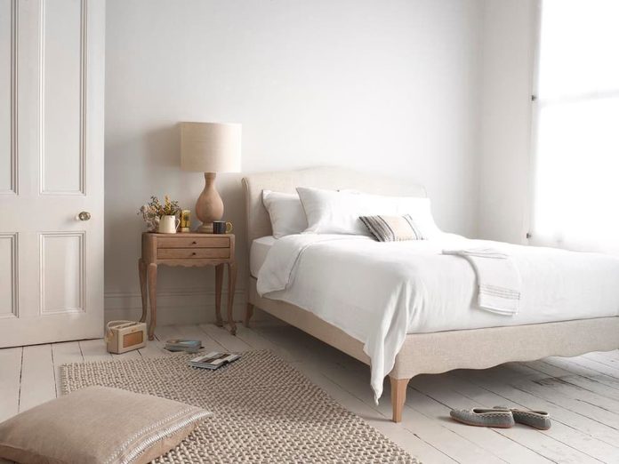 How to Place a Rug in Your Bedroom for Optimal Feng Shui