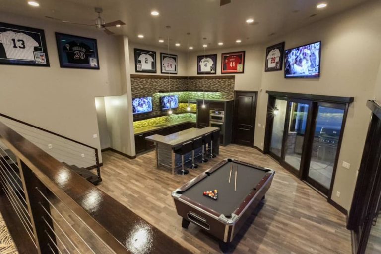 20 Incredible Basement Man Cave Ideas & Designs (With Pictures)