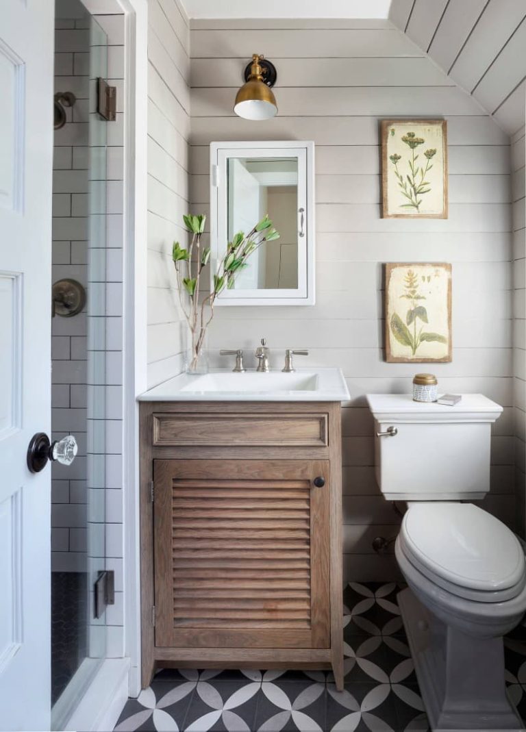 20+ Country Bathroom Ideas to Create a Rustic Retreat (Pictures)