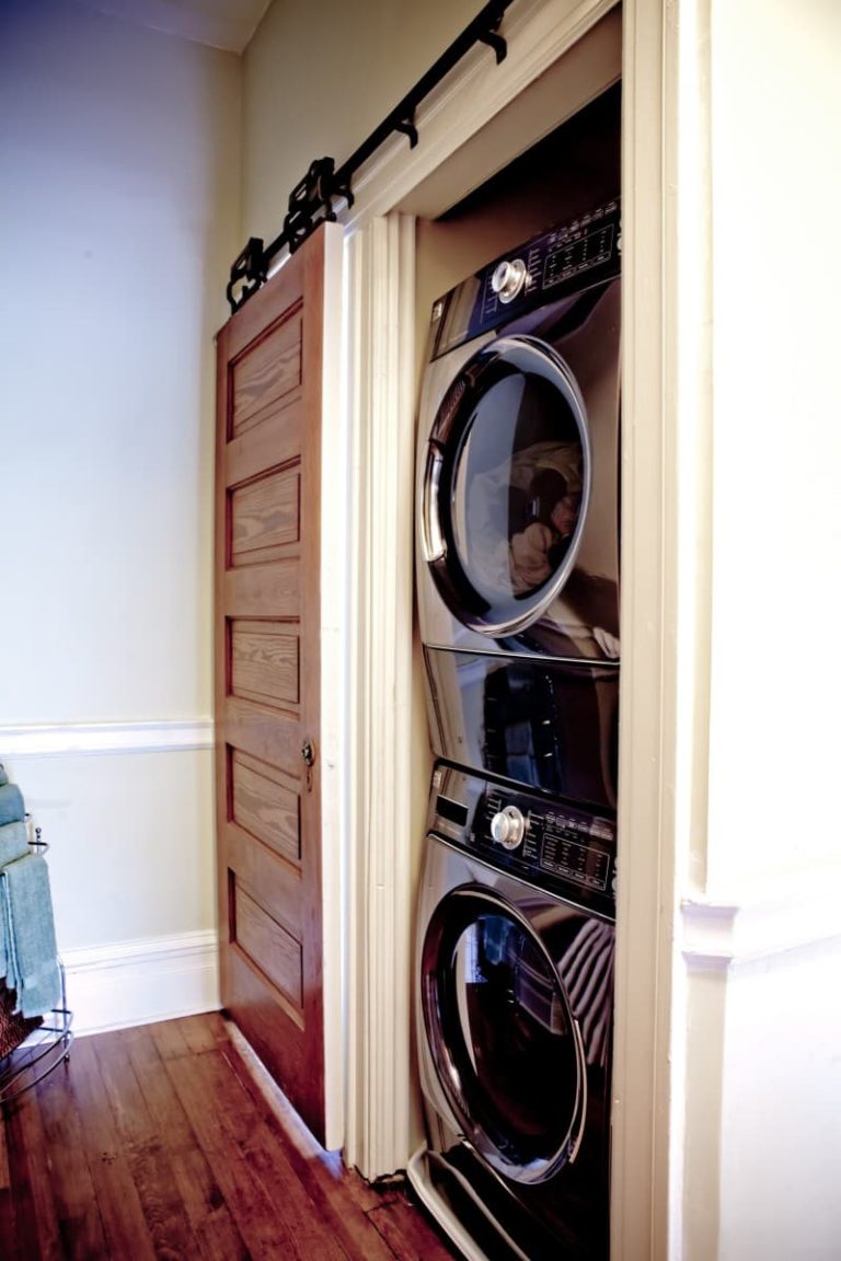 30 Laundry Closet Ideas That Will Save You Space (With Photos)