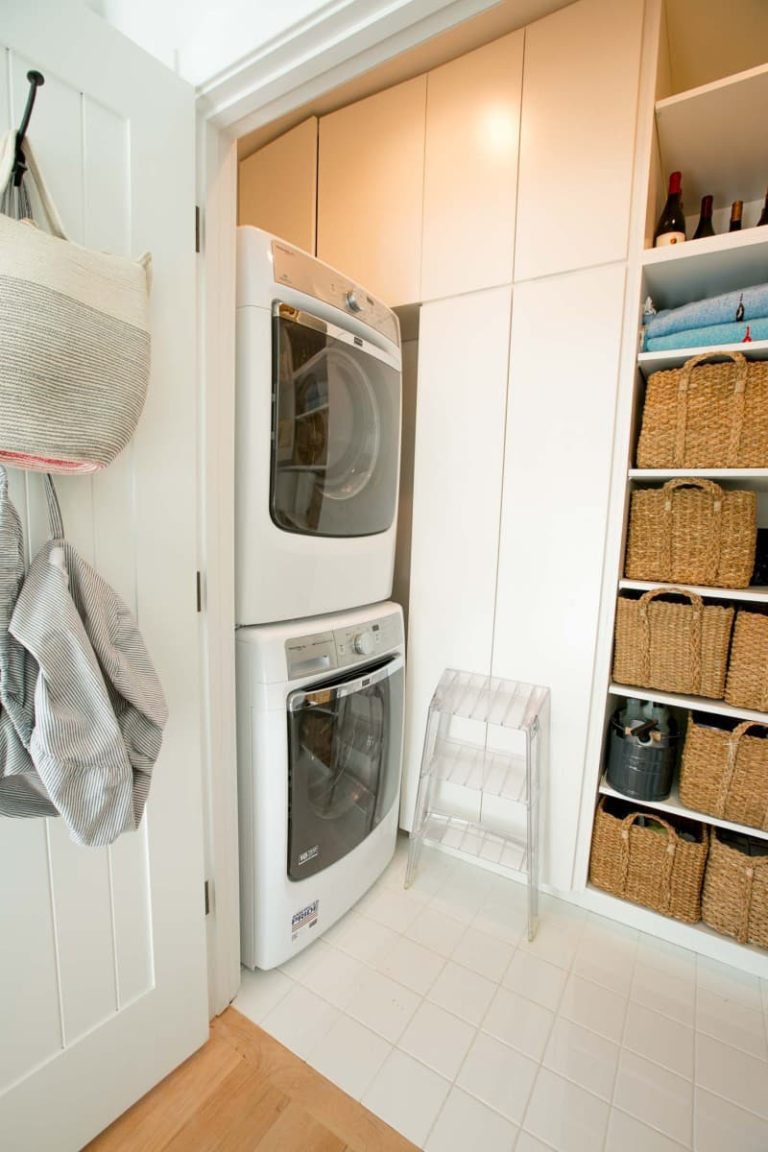 30 Laundry Closet Ideas That Will Save You Space (With Photos)