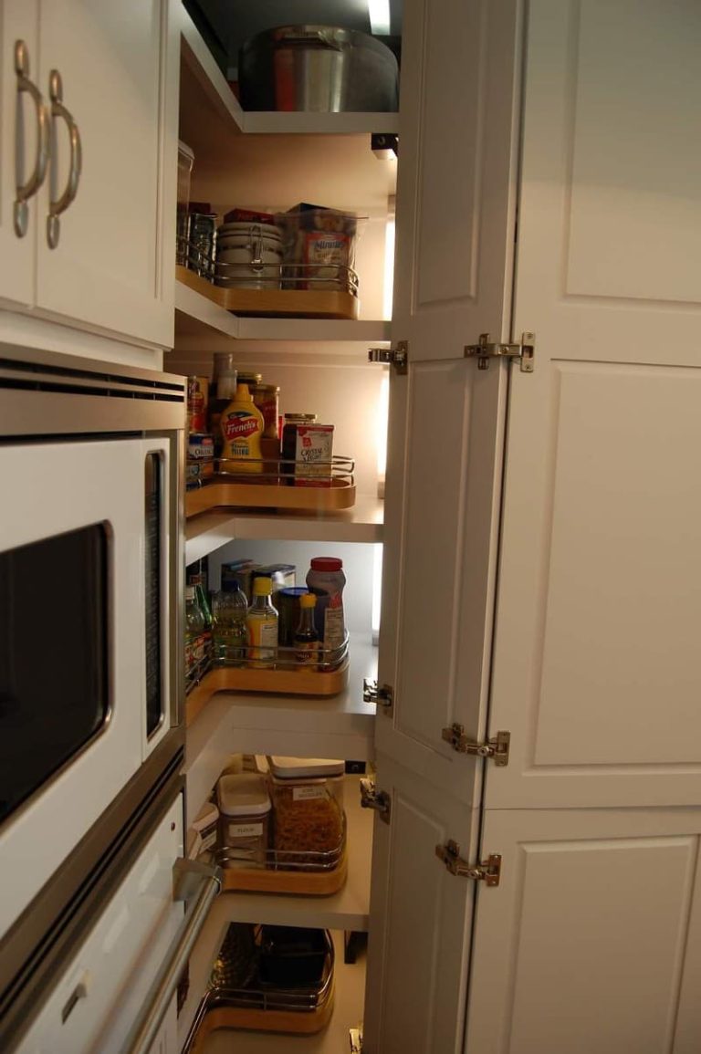 20 Awesome Kitchen Corner Cabinet Organization Ideas (Photos)