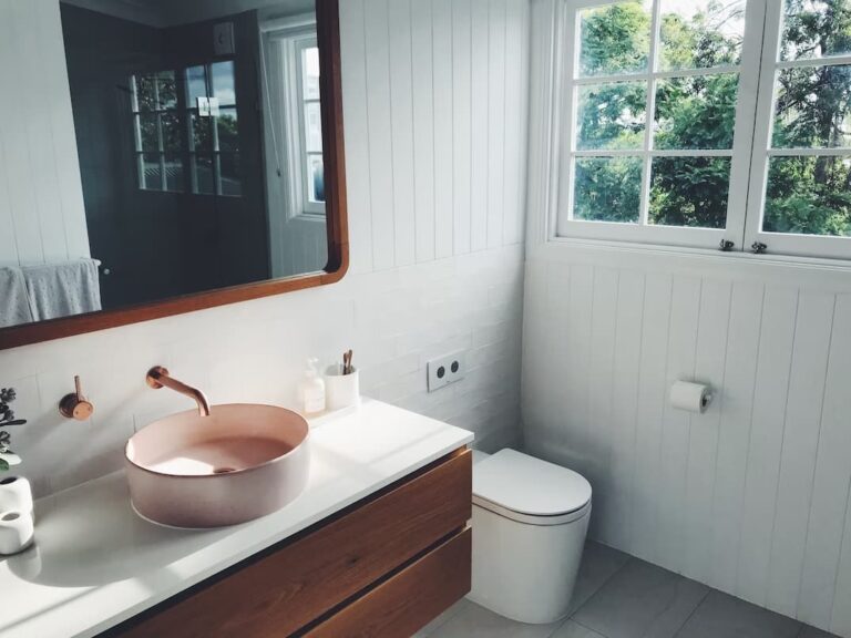 How to Increase Bathroom Longevity: 4 Steps to Follow