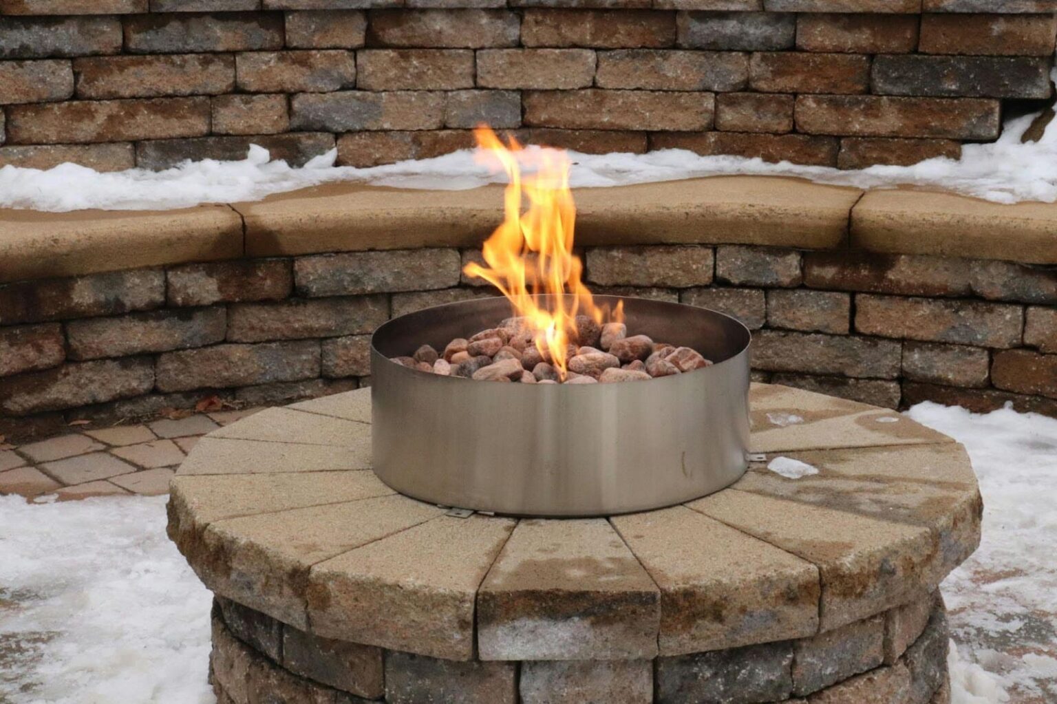 40+ Jaw-Dropping Paver Fire Pit Ideas for Outdoor ...